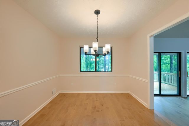 175 Ansley Court, Roswell, GA 30076