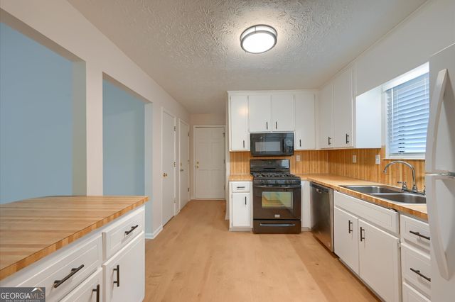 175 Ansley Court, Roswell, GA 30076