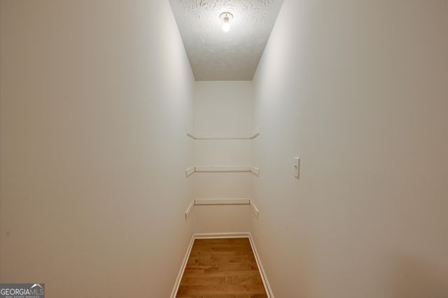 175 Ansley Court, Roswell, GA 30076