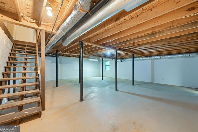 175 Ansley Court, Roswell, GA 30076