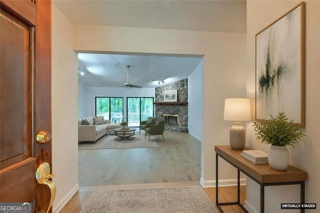 175 Ansley Court, Roswell, GA 30076