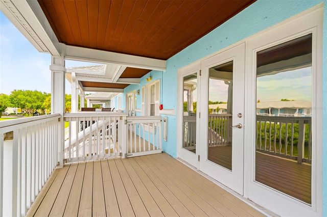 5052 STARFISH DRIVE SE D, St Petersburg, FL 33705