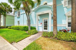 5052 STARFISH DRIVE SE D, St Petersburg, FL 33705