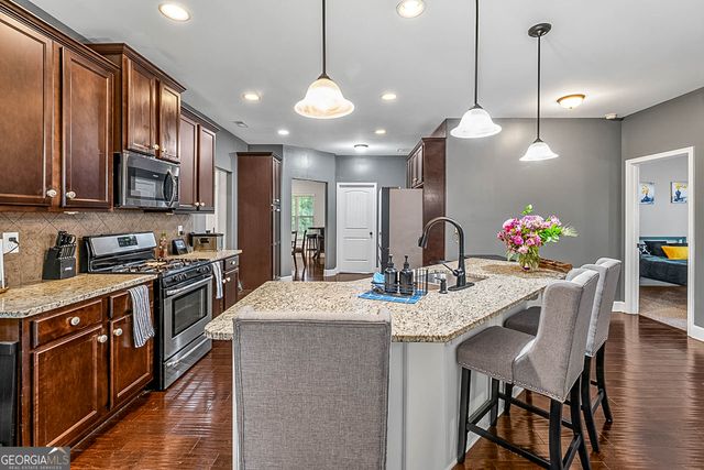 225 Tapestry Drive, Mcdonough, GA 30252