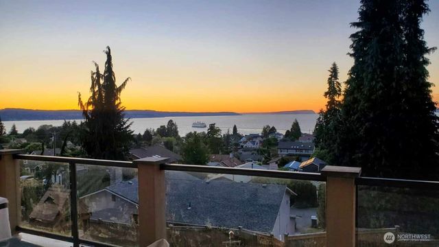 645 Cornelia Avenue, Mukilteo, WA 98275