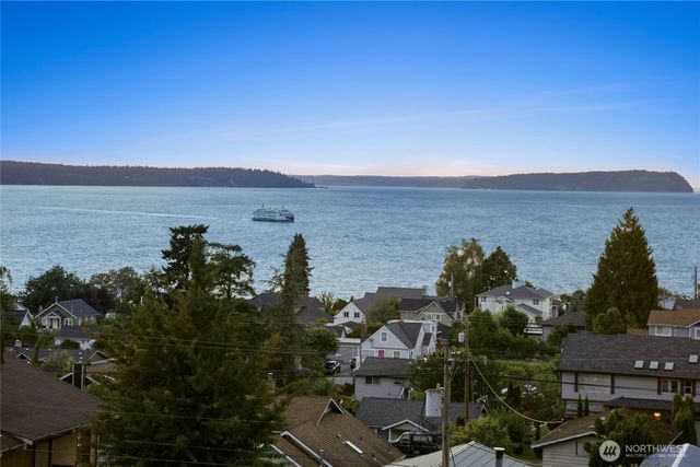 645 Cornelia Avenue, Mukilteo, WA 98275