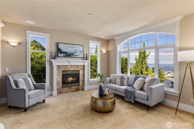 645 Cornelia Avenue, Mukilteo, WA 98275
