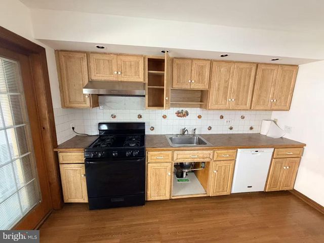 3309 BRIGHTON ST, Philadelphia, PA 19149