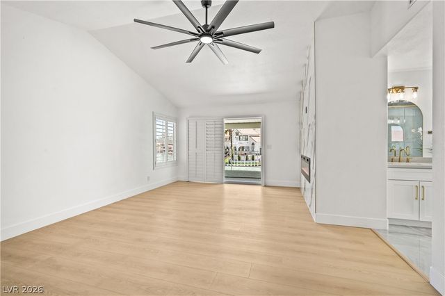 3033 Misty Harbour Drive, Las Vegas, NV 89117