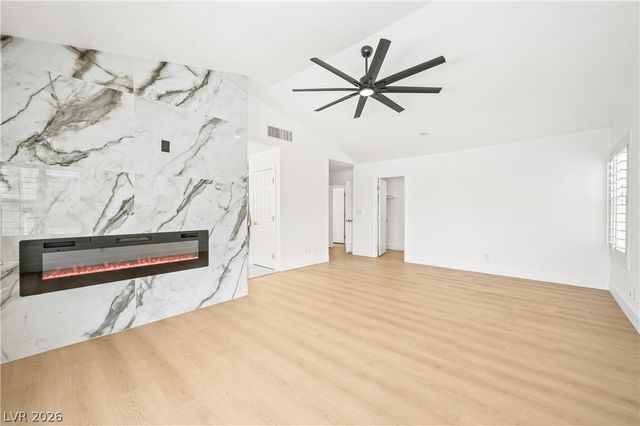 3033 Misty Harbour Drive, Las Vegas, NV 89117