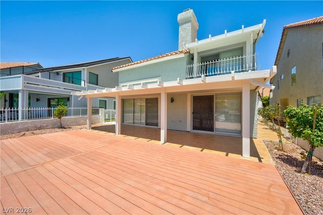 3033 Misty Harbour Drive, Las Vegas, NV 89117