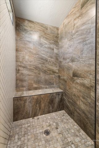 641 E Crest Ridge Dr, Meridian, ID 83642
