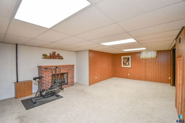 2520 S Center Ave Avenue, Sioux Falls, SD 57105