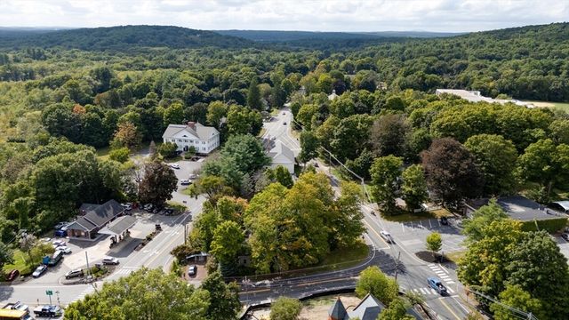 15 Crescent Street, Stow, MA 01775