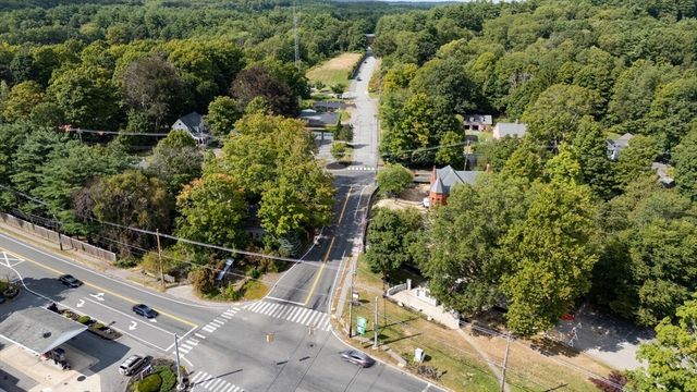 15 Crescent Street, Stow, MA 01775