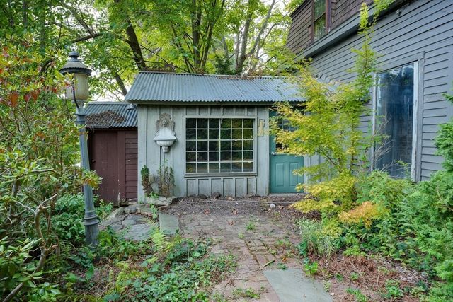 15 Crescent Street, Stow, MA 01775