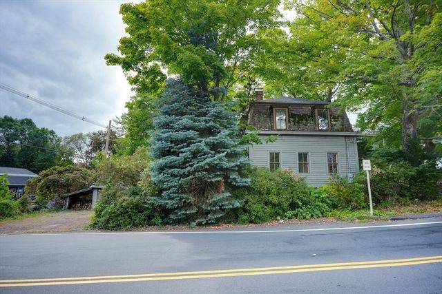 15 Crescent Street, Stow, MA 01775