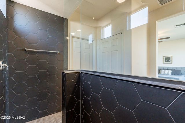 13435 E Homesteaders Lane, Tucson, AZ 85747