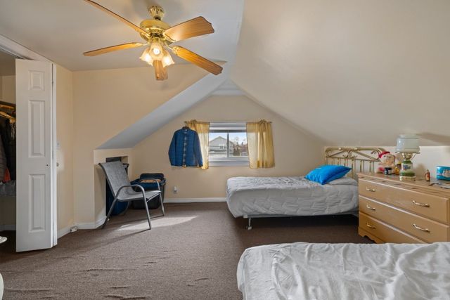 5349 W Fletcher Street, Chicago, IL 60641