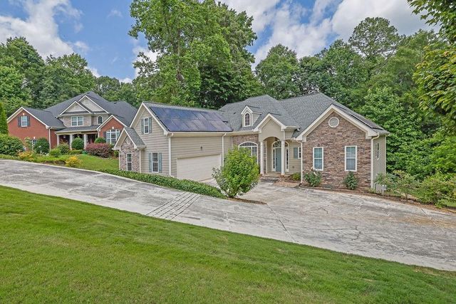 5581 River Valley Way, Flowery Branch, GA 30542