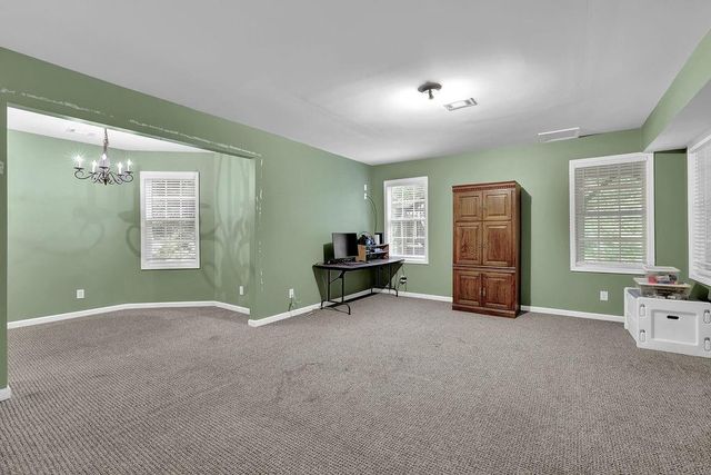 5581 River Valley Way, Flowery Branch, GA 30542