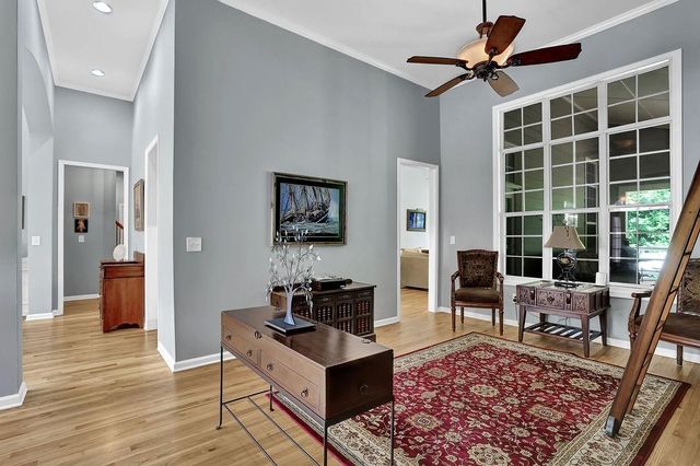 5581 River Valley Way, Flowery Branch, GA 30542
