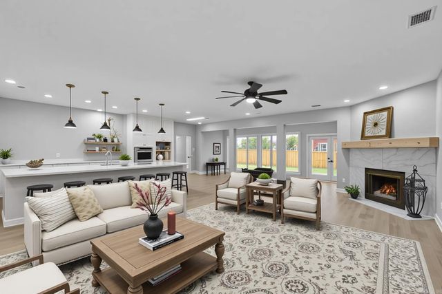 14 Aberdeen Dr, Little Rock, AR 72223