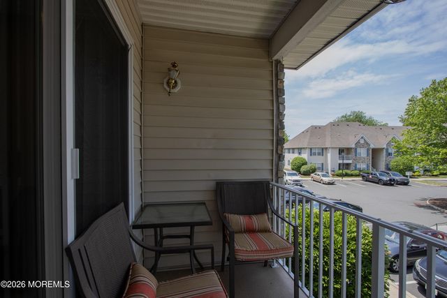 414 Wedgewood Circle 25, Belford, NJ 07718