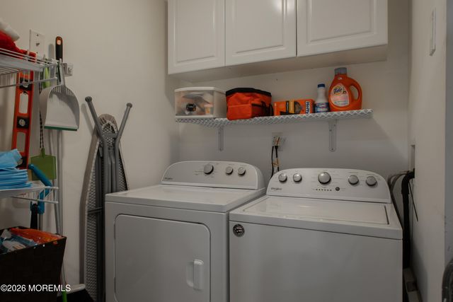 414 Wedgewood Circle 25, Belford, NJ 07718