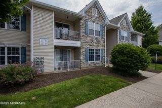 414 Wedgewood Circle 25, Belford, NJ 07718