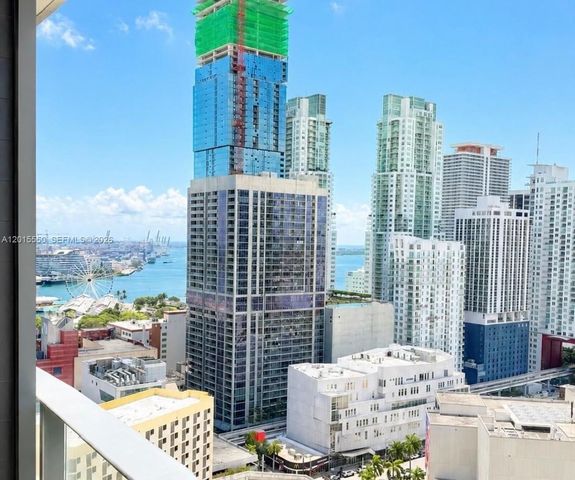 121 NE 5th St 2705, Miami, FL 33132