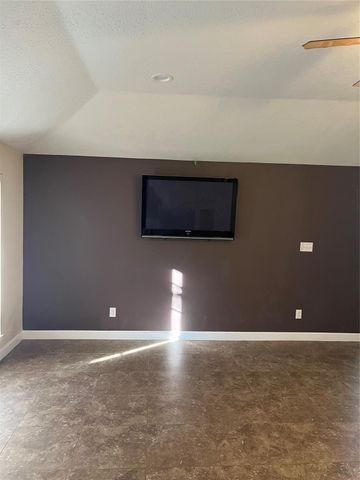 7010 Pickett Drive, Richmond, TX 77469
