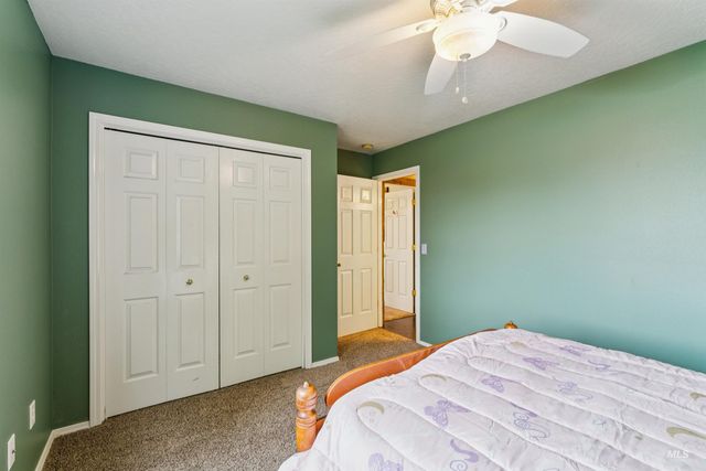 19012 Upper Pleasant Ridge Rd, Caldwell, ID 83607