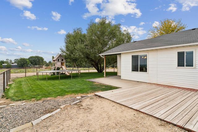 19012 Upper Pleasant Ridge Rd, Caldwell, ID 83607