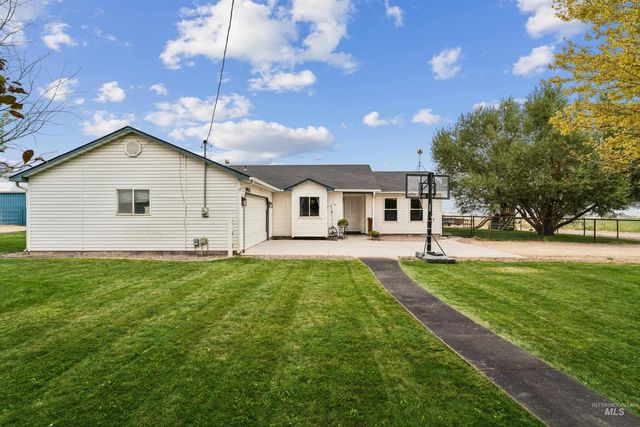 19012 Upper Pleasant Ridge Rd, Caldwell, ID 83607