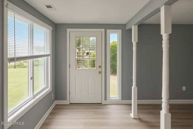 15 Hillstead Lane, Port Royal, SC 29935