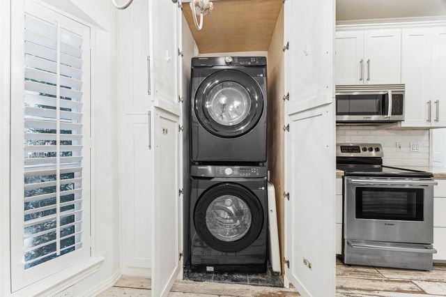 854 Augusta Drive 854, Houston, TX 77057