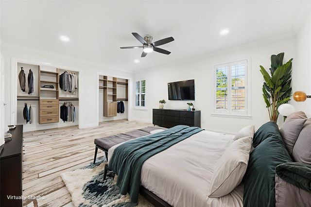 854 Augusta Drive 854, Houston, TX 77057