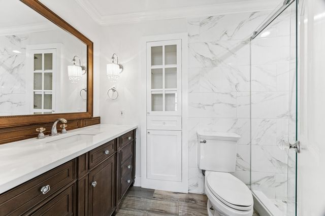 854 Augusta Drive 854, Houston, TX 77057