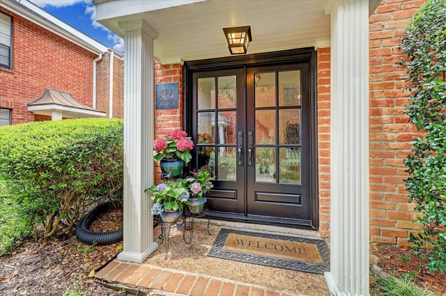 854 Augusta Drive 854, Houston, TX 77057