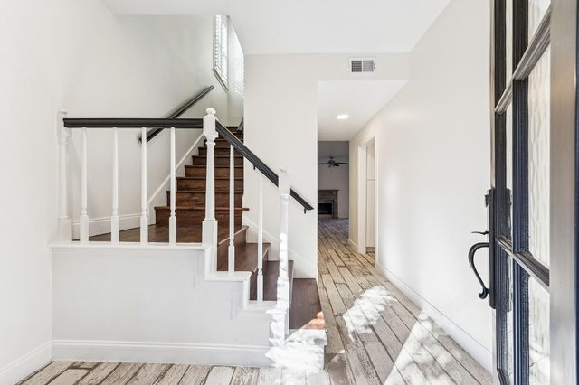 854 Augusta Drive 854, Houston, TX 77057