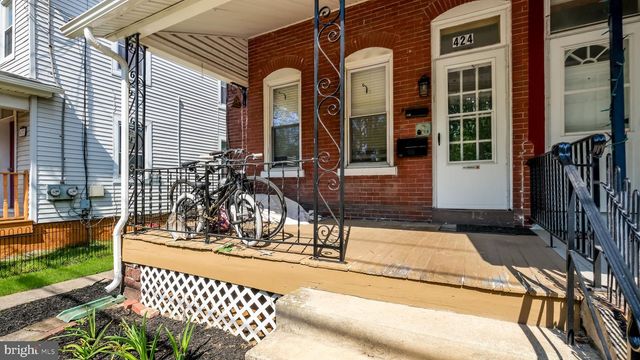 424 WALNUT ST, Lansdale, PA 19446