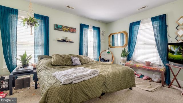 424 WALNUT ST, Lansdale, PA 19446