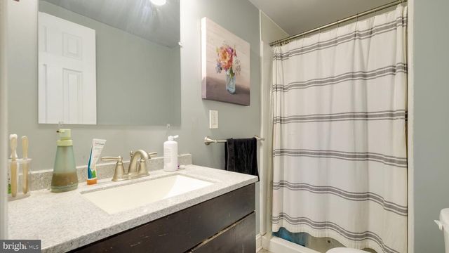 424 WALNUT ST, Lansdale, PA 19446