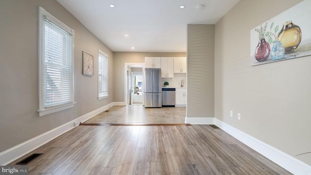 424 WALNUT ST, Lansdale, PA 19446