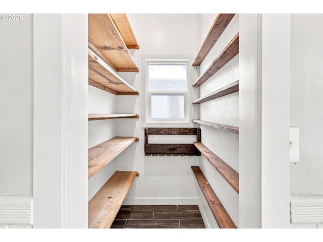 4006 Ne 7TH Ave, Portland, OR 97212