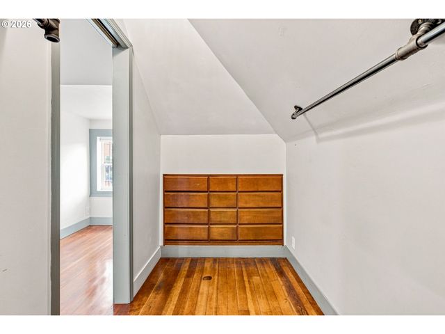 4006 Ne 7TH Ave, Portland, OR 97212