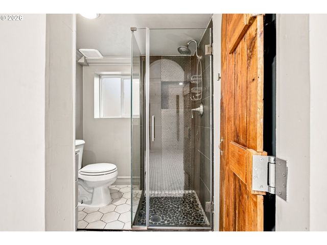 4006 Ne 7TH Ave, Portland, OR 97212