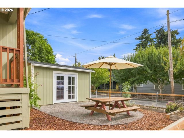 4006 Ne 7TH Ave, Portland, OR 97212