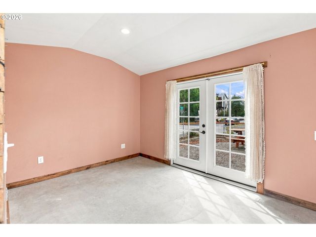 4006 Ne 7TH Ave, Portland, OR 97212